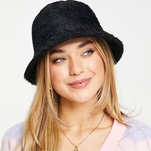 A New Day Bucket Hat Womens Black Adjustable Sizing‎ Fuzzy Curved Crown​
